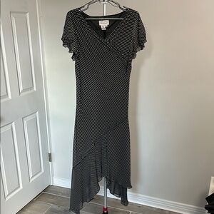 Adrianna Papell Black Sheath Dress with Flutter Sleeves